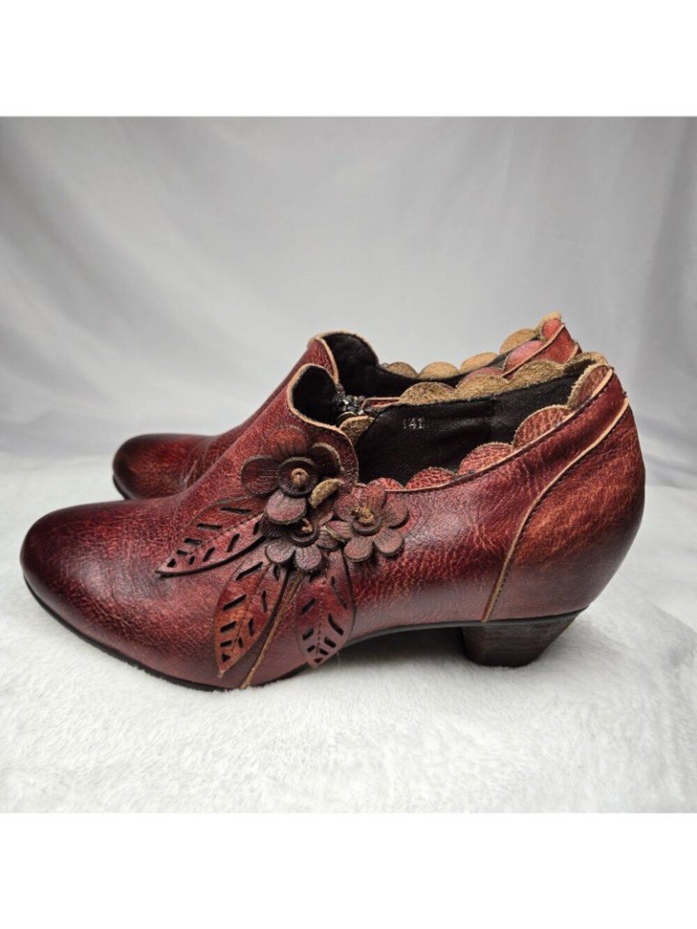 Women's Booties Size 9.5 Boho Western Floral Leather Ankle Brown Tooled Red Shoe - Picture 4 of 9